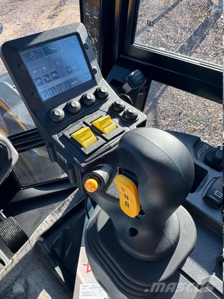 CAT 908 Wheel loaders