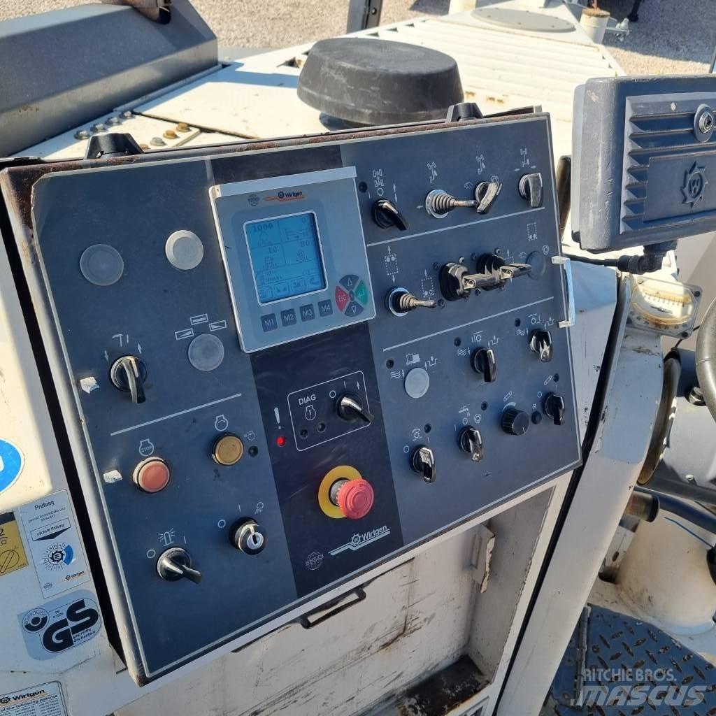 Wirtgen W 130 F Asphalt cold milling machines
