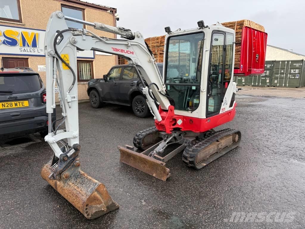 Takeuchi TB 225 Mini excavators < 7t (Mini diggers)
