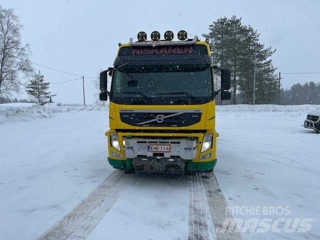 Volvo FM 13 8*4 Crane trucks