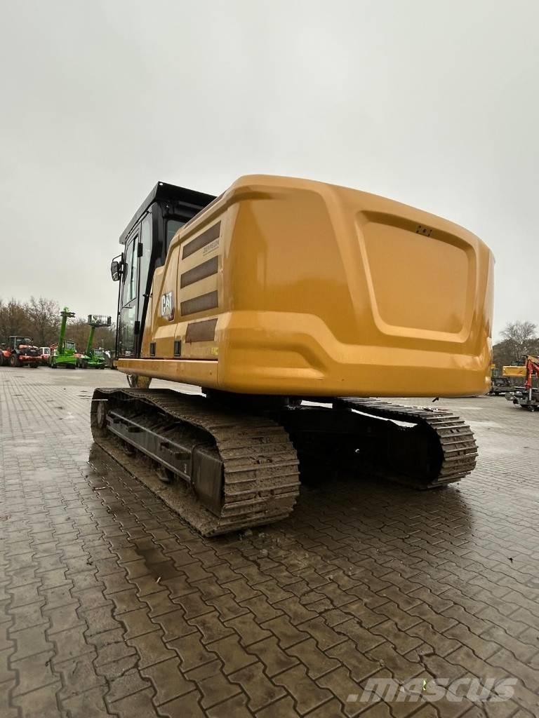 CAT 320 Crawler excavators