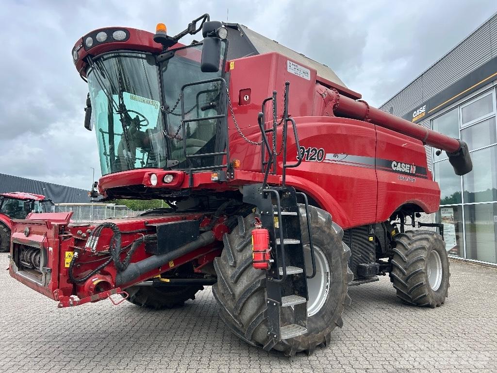 Case IH 9120 Combine harvesters