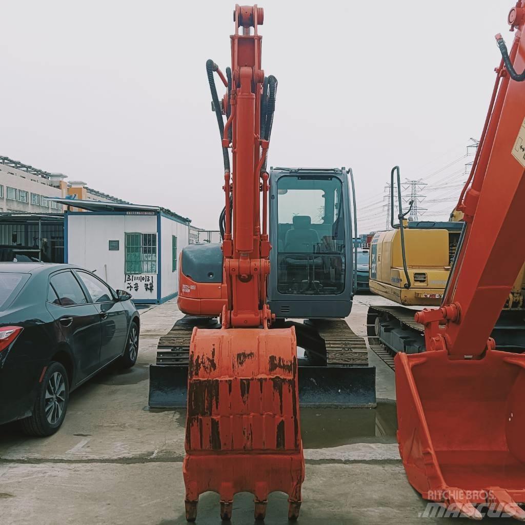 Hitachi ZX 75 US Midi excavators  7t - 12t