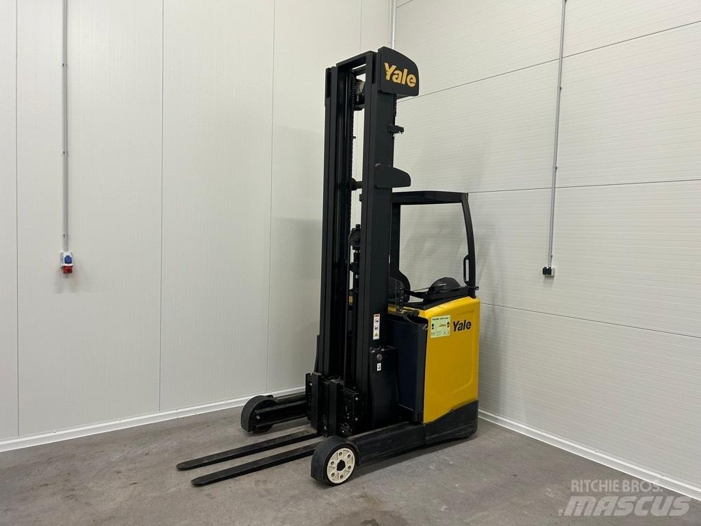 Yale MR 14 Reach trucks