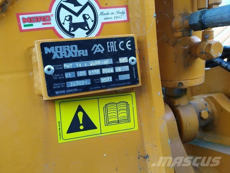  MORO PNT 14 (nuovo) Conventional ploughs