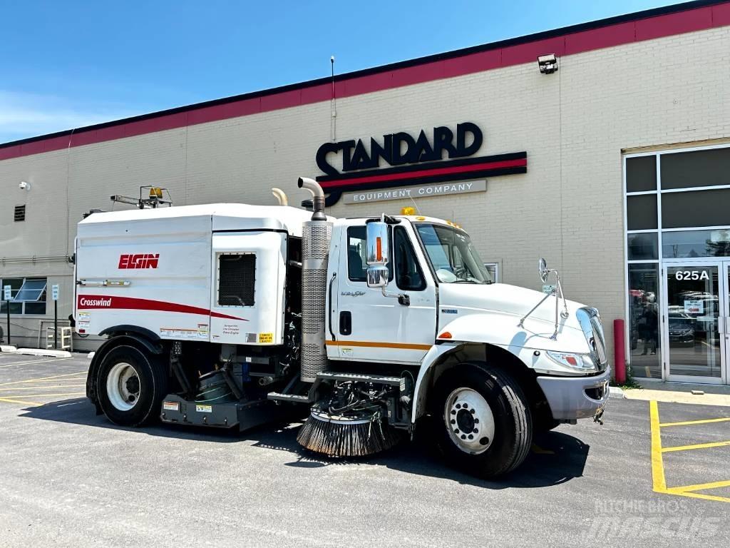 Elgin Crosswind Sweeper trucks