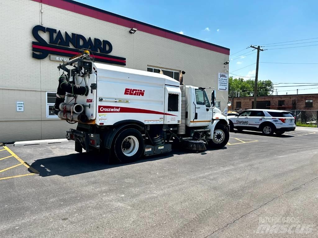 Elgin Crosswind Sweeper trucks