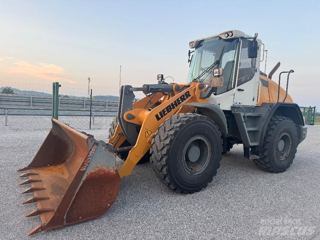 Liebherr L 538 Wheel loaders