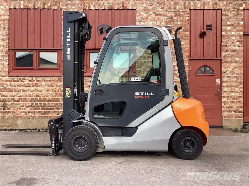 Still RX 70-25 Diesel trucks