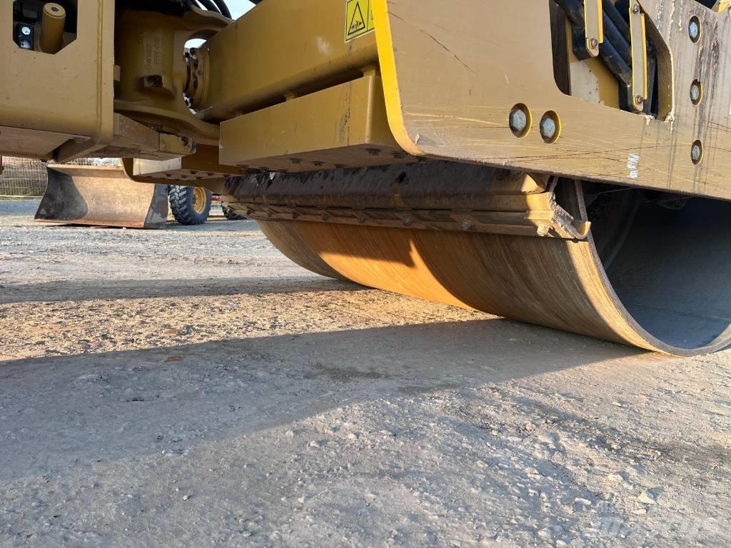 CAT CS12 GC Soil compactors