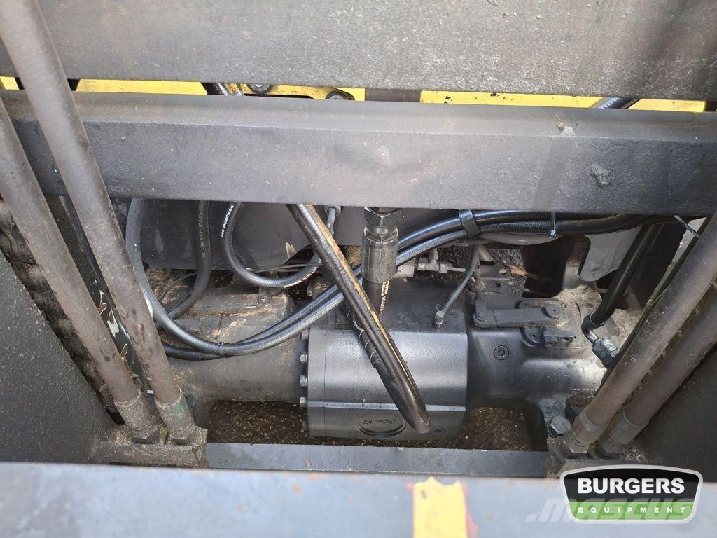 Hyster H8.0FT-9 LPG trucks