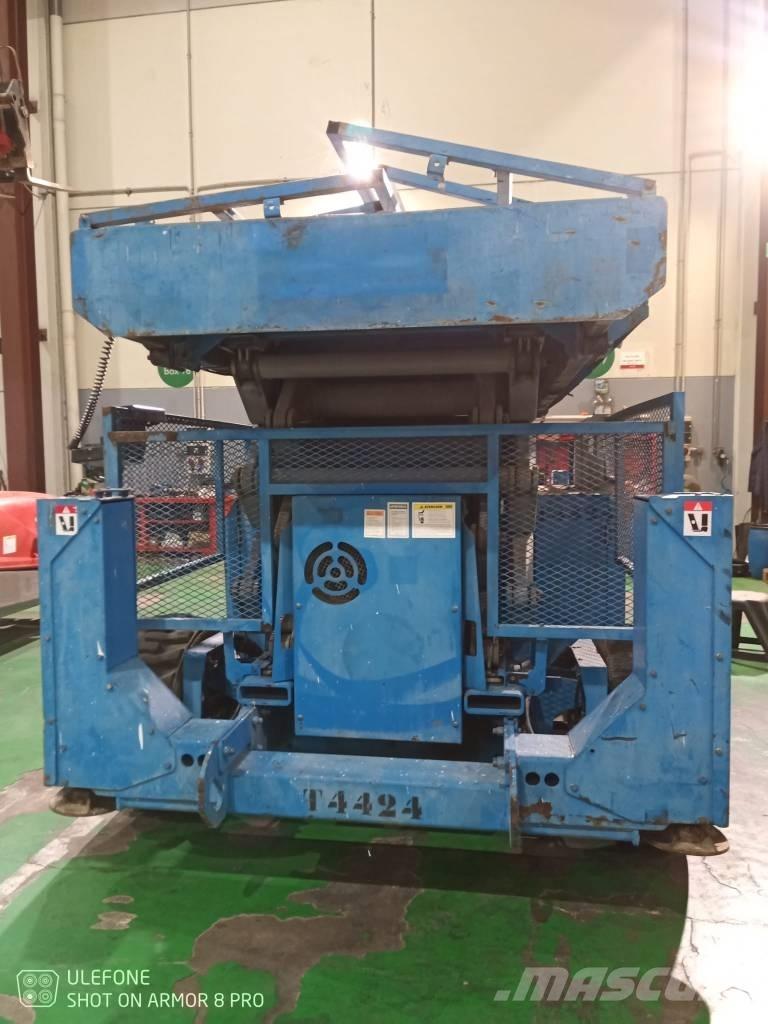 Genie GS 5390 RT Scissor lifts