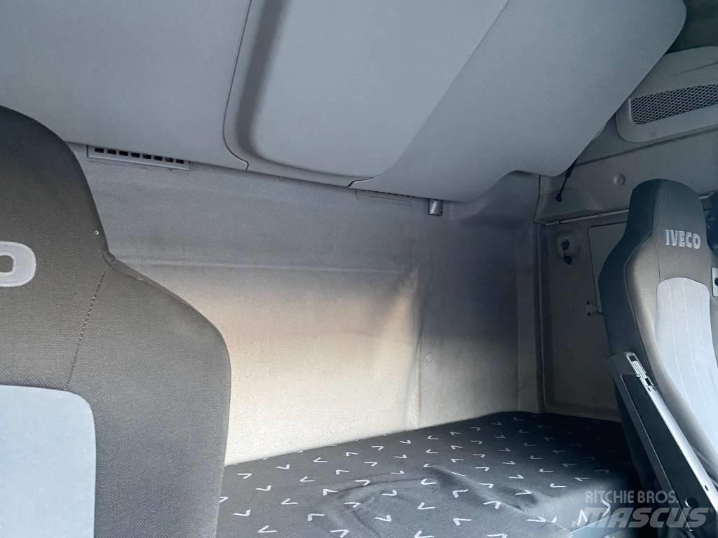 Iveco Stralis 500 Tractor Units