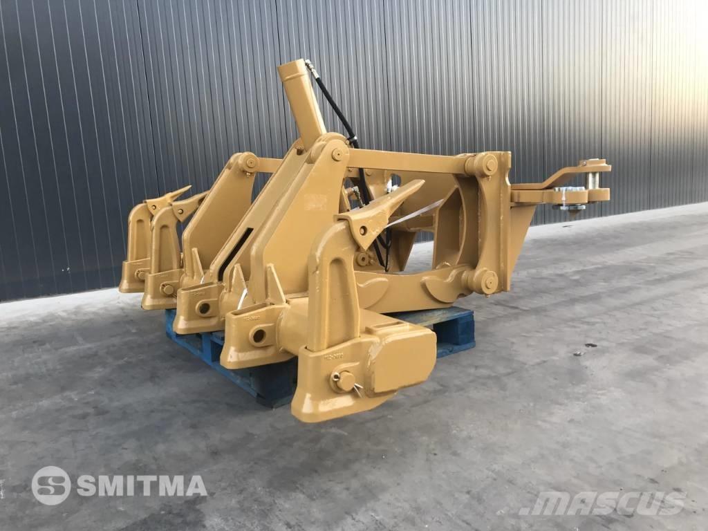 CAT 120M2 Scarifiers