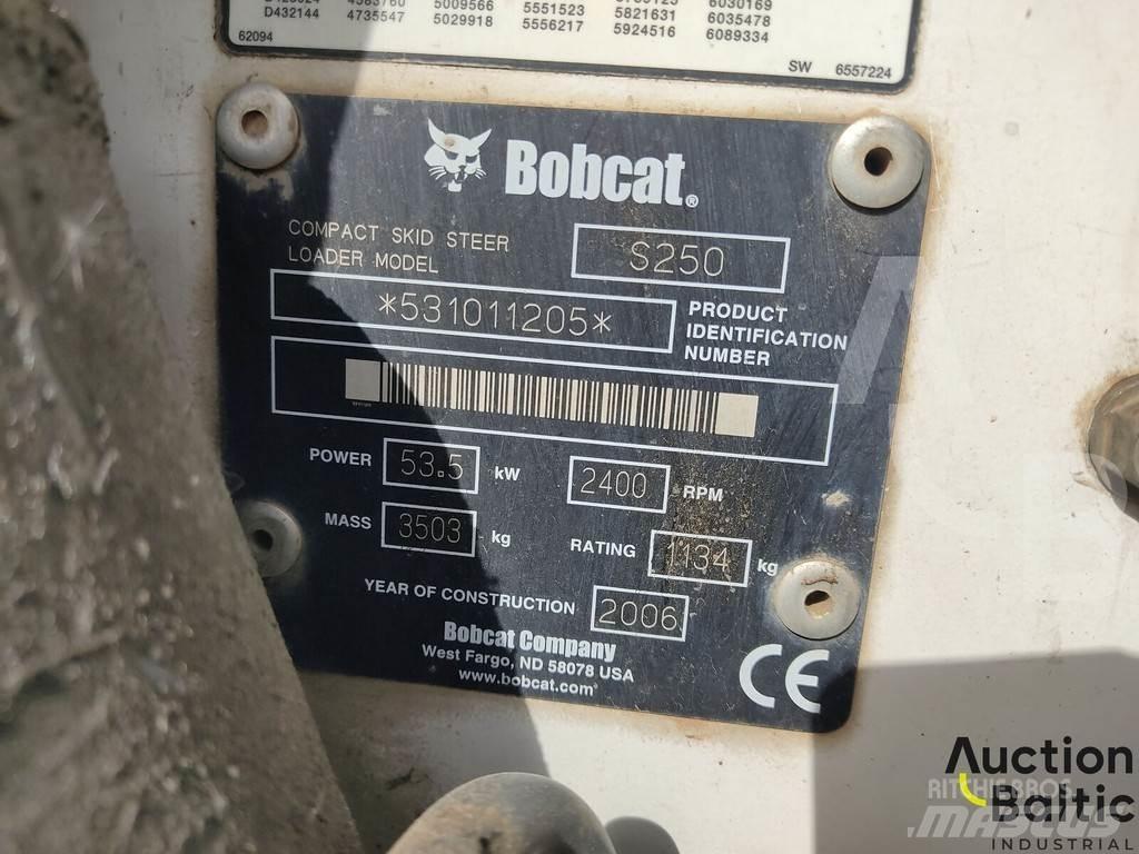 Bobcat S 250 Skid steer loaders