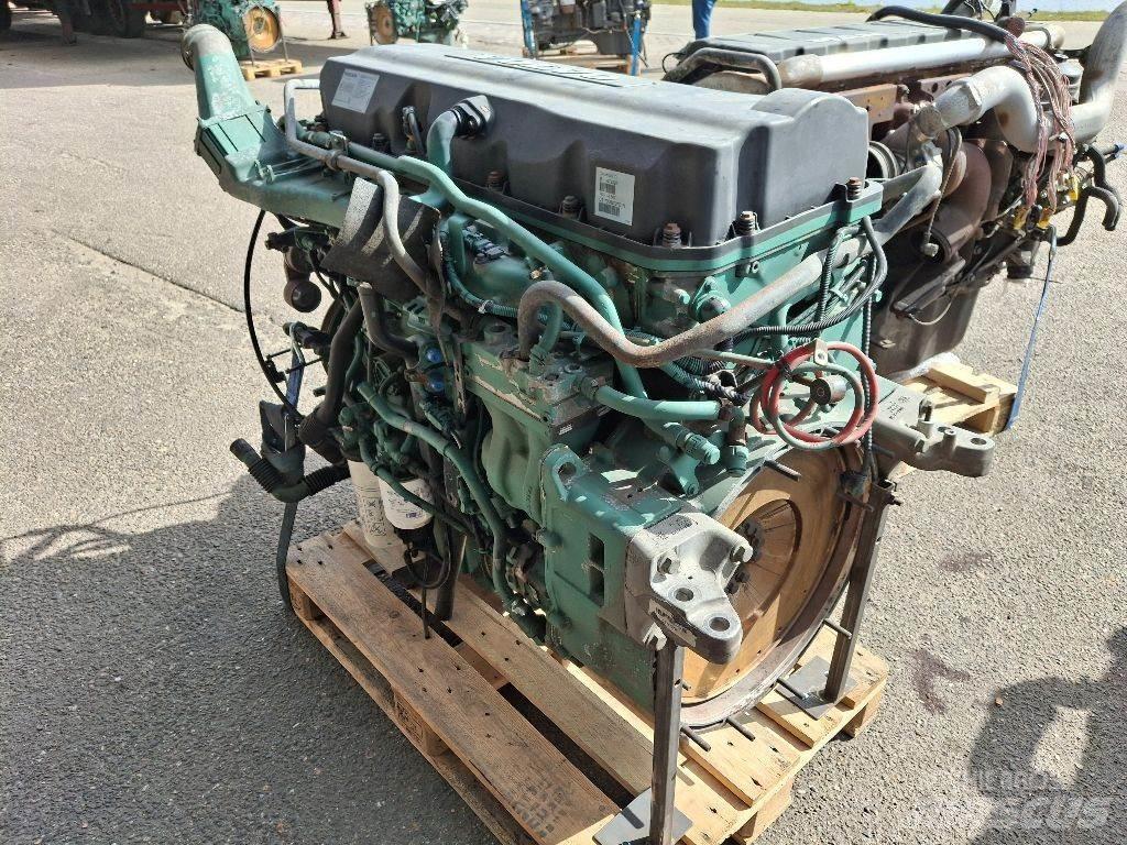 Volvo D11C330 Engines