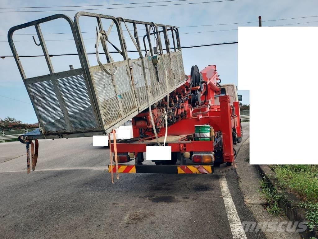 Horyong SKY450 Truck & Van mounted aerial platforms