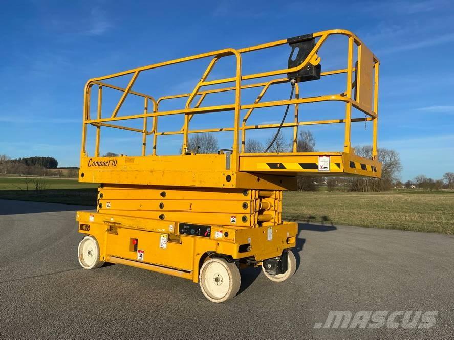 Haulotte Compact 10 Scissor lifts