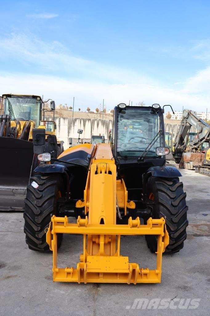 JCB 531-70 Telehandlers for agriculture