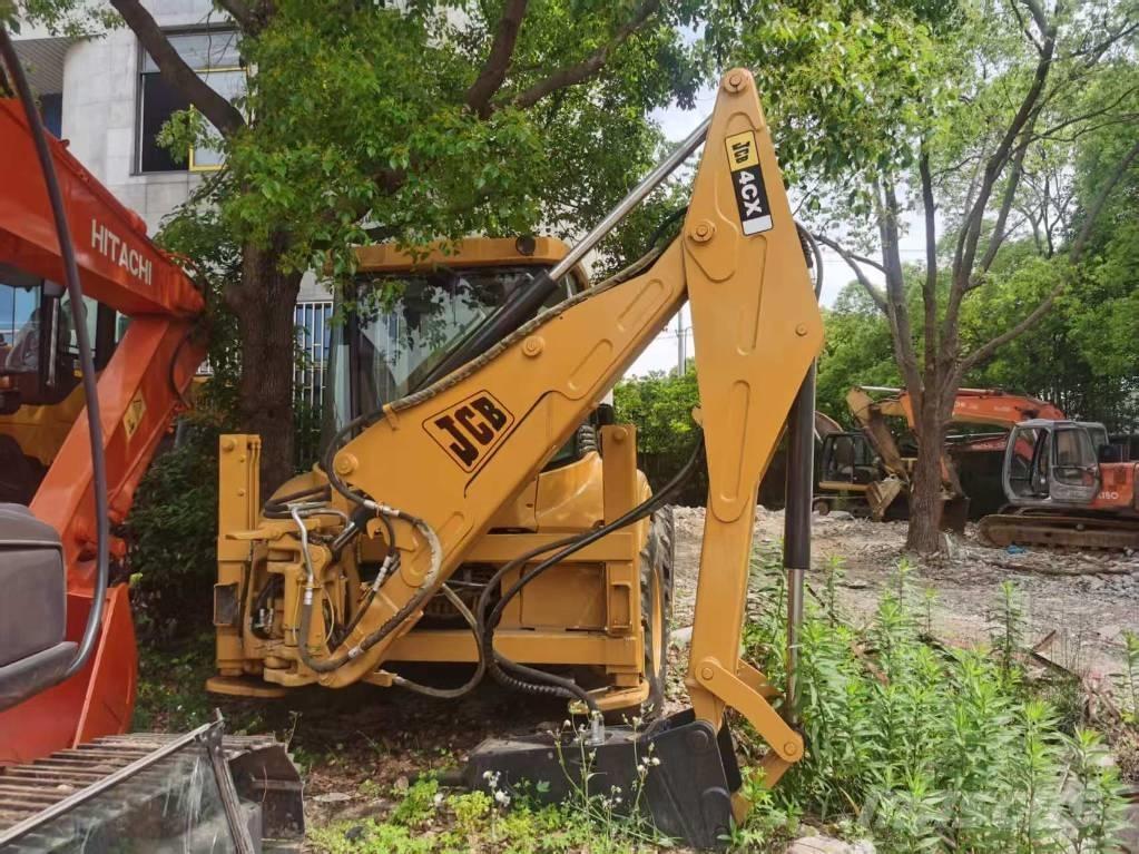 JCB 4 CX Backhoe loaders