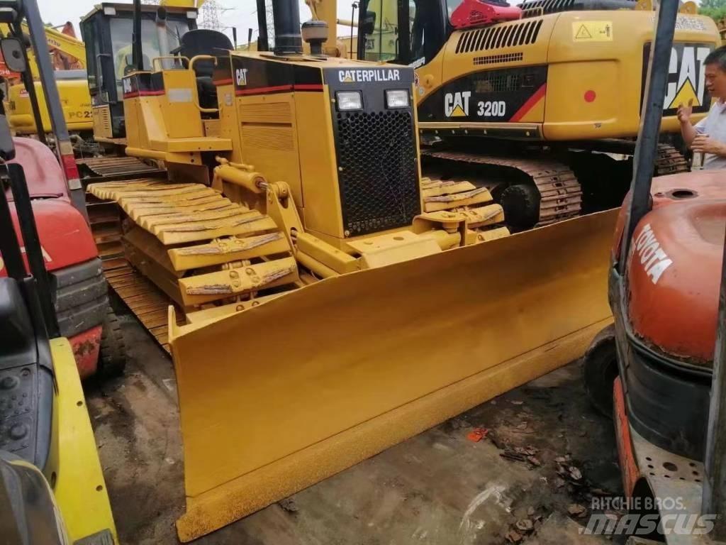 CAT D 4 C Crawler dozers