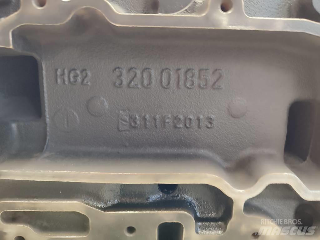 JCB 3CX engine post Engines