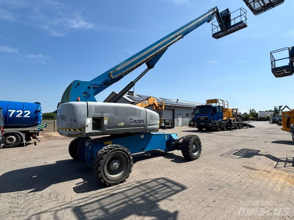 Genie S 105 Telescopic boom lifts