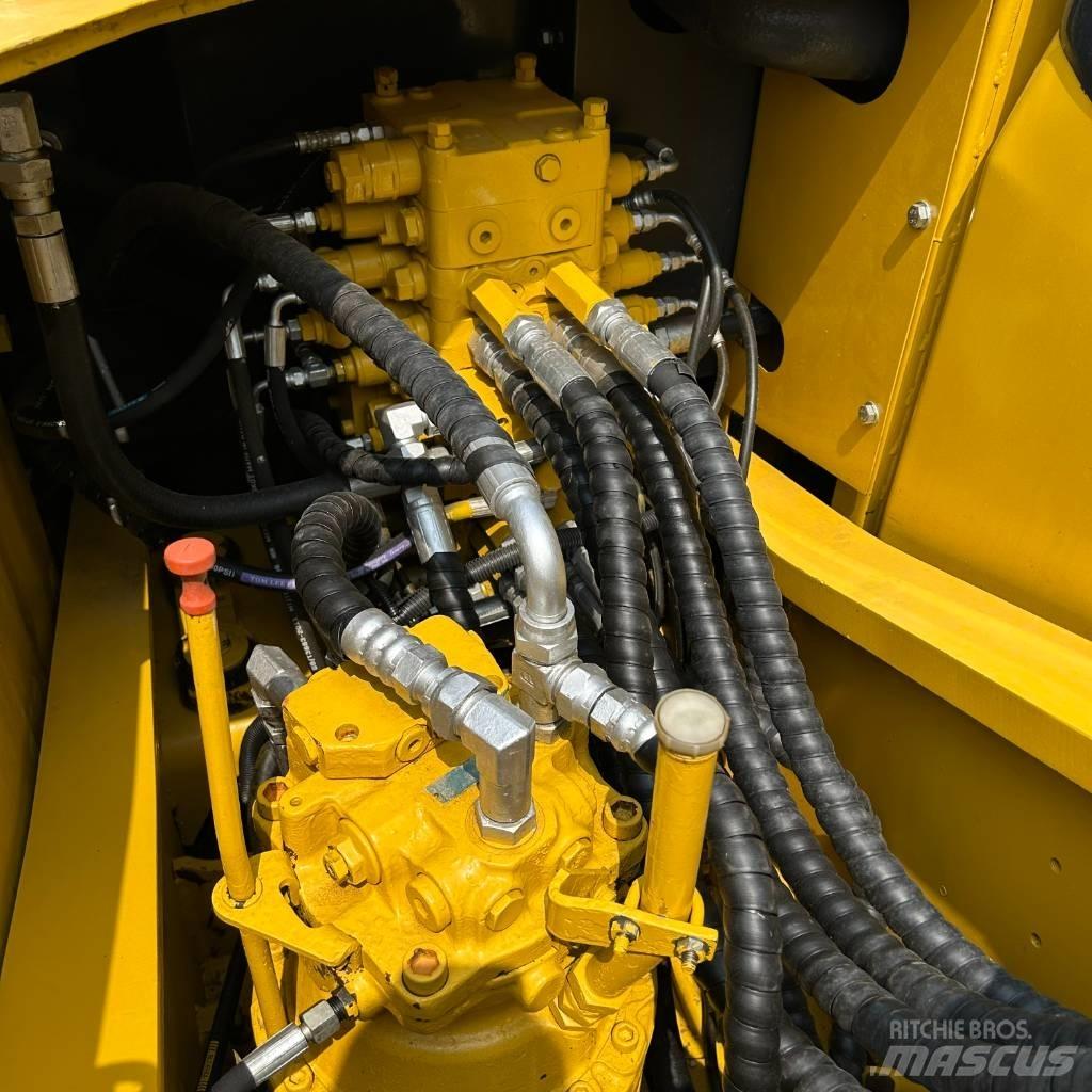 Komatsu 160 Crawler excavators