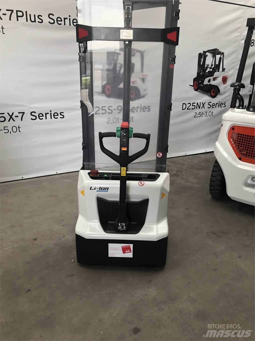 LSM LSM12N Pedestrian stacker