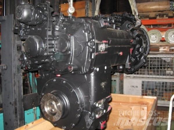 ZF verschiedene Crane parts and equipment