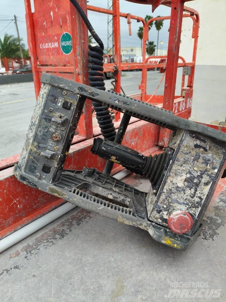 JLG 2030 ES Scissor lifts