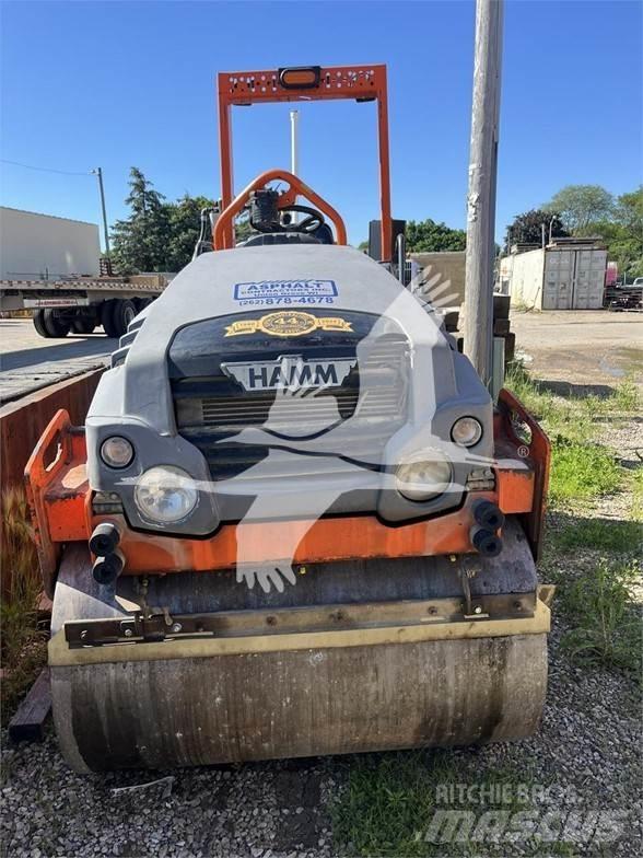 Hamm HD12VV Single drum rollers
