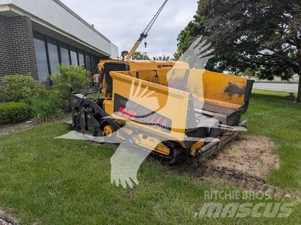 Mauldin 1560 Asphalt pavers