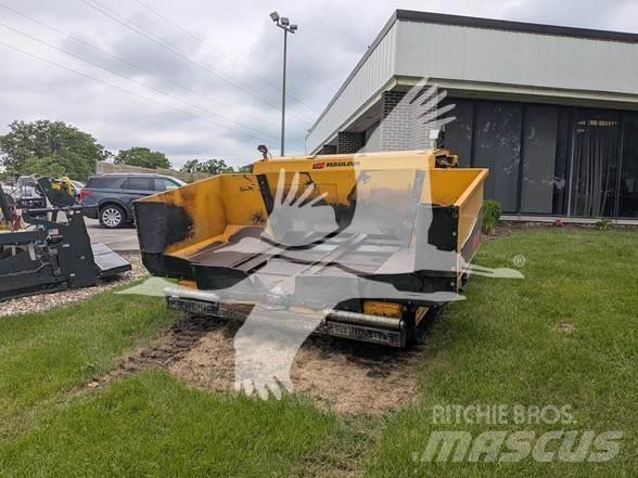 Mauldin 1560 Asphalt pavers