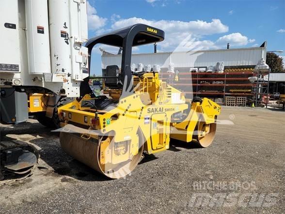 Sakai SW654 Single drum rollers