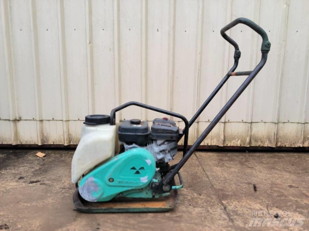 Mikasa MVC-F60 Plate compactors