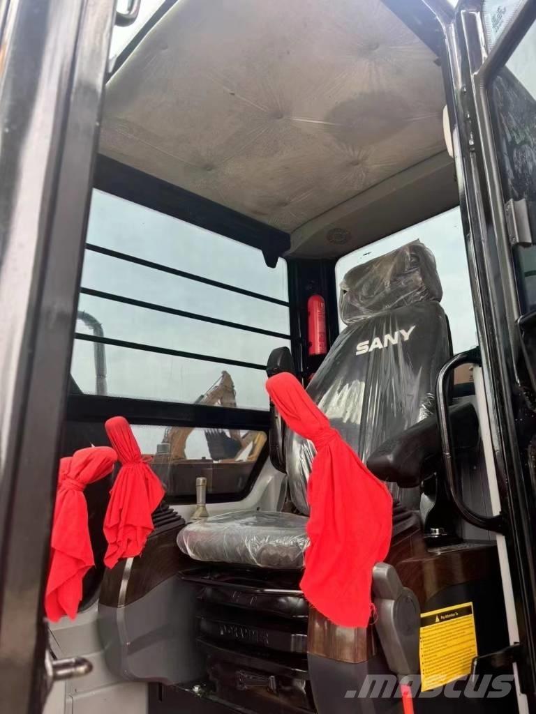 Sany SY75C Midi excavators  7t - 12t