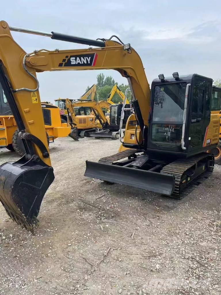 Sany SY75C Midi excavators  7t - 12t