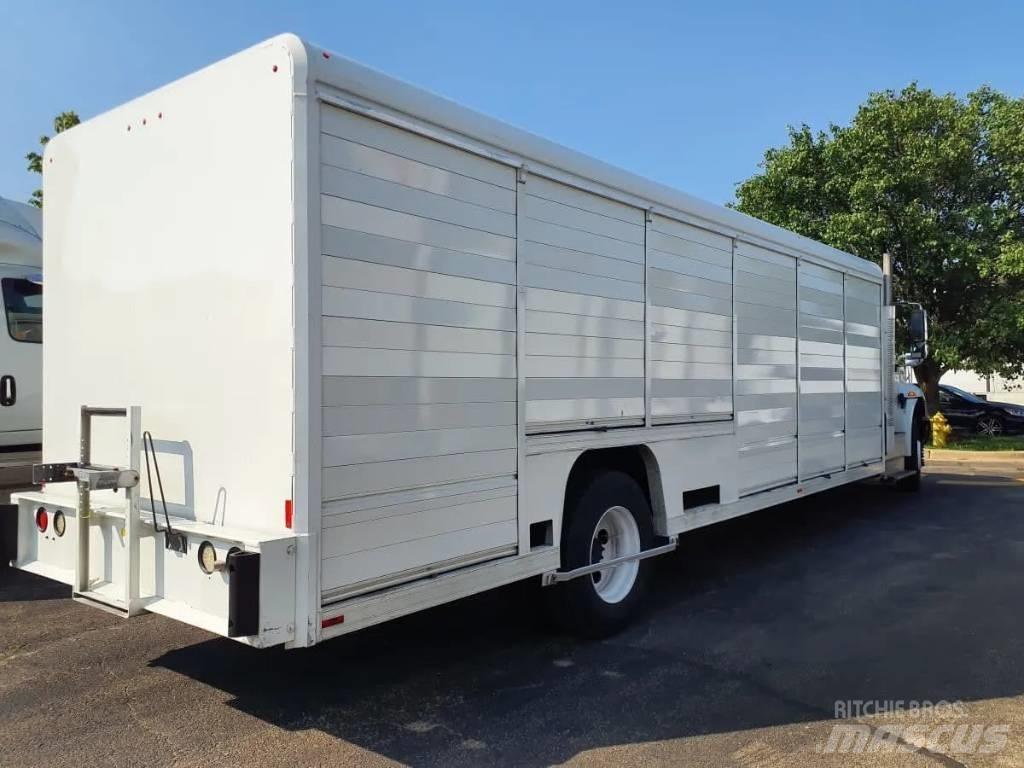 International 4300 Beverage delivery trucks