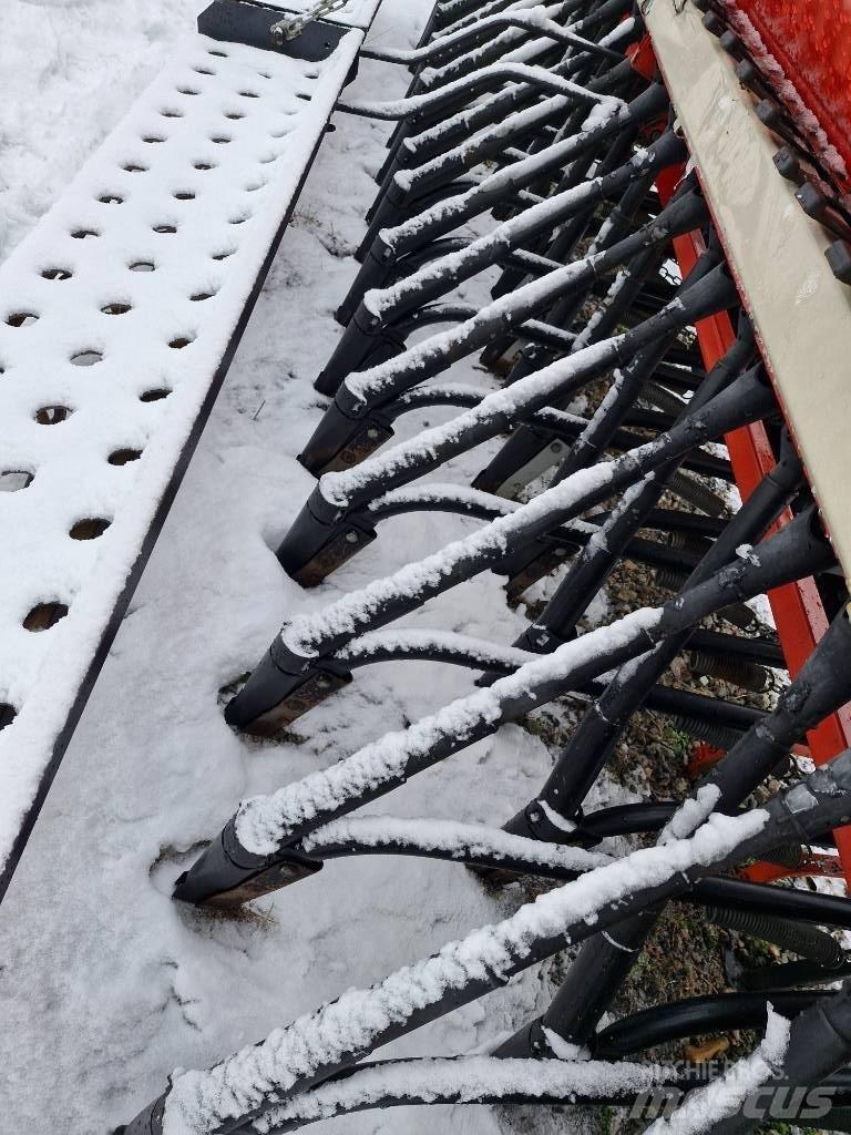 Tume CK Drills