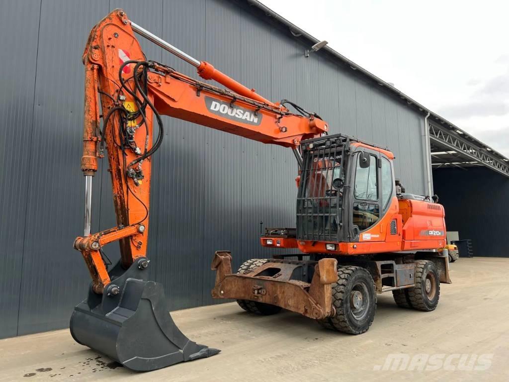 Doosan DX210W Wheeled excavators