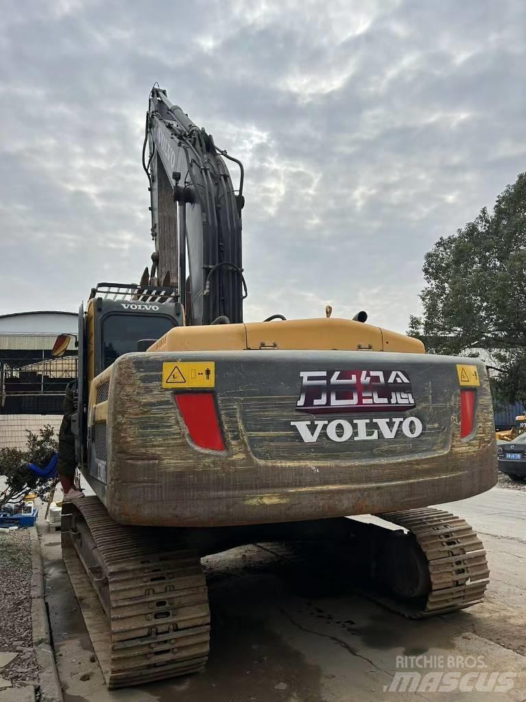 Volvo 240DL Crawler excavators