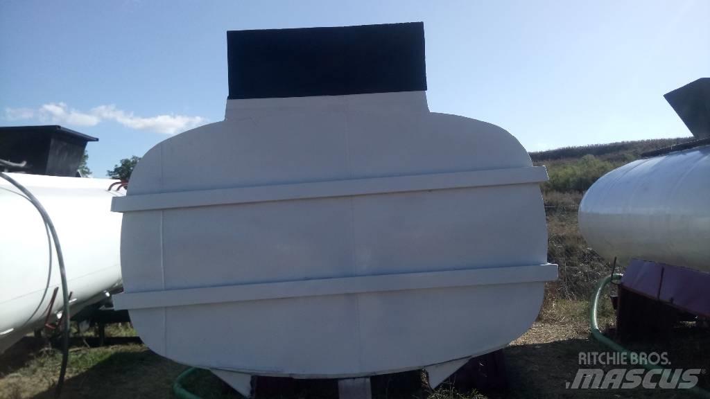  Water tank 8600 lt Transportation - Others