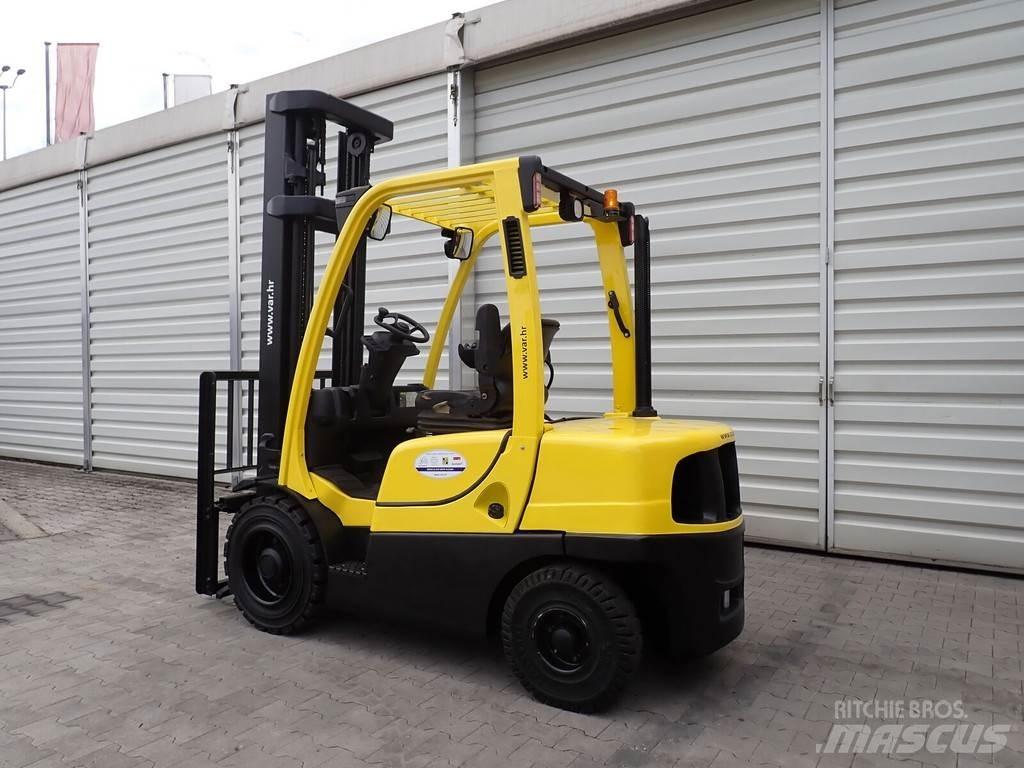 Hyster H3.0FT Diesel trucks