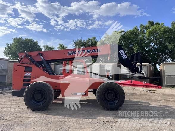SkyTrak 8042 Telescopic handlers