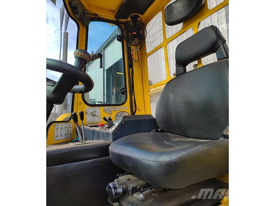 Combilift C4000 4-way reach trucks