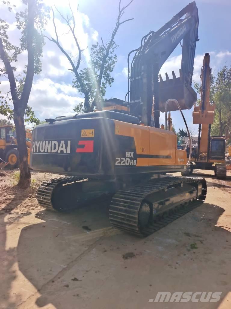 Hyundai HX220HD Crawler excavators