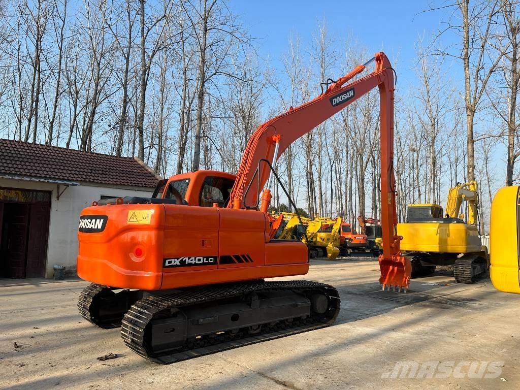 Doosan DX140 Crawler excavators
