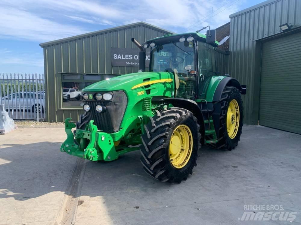 John Deere 7930 Tractors