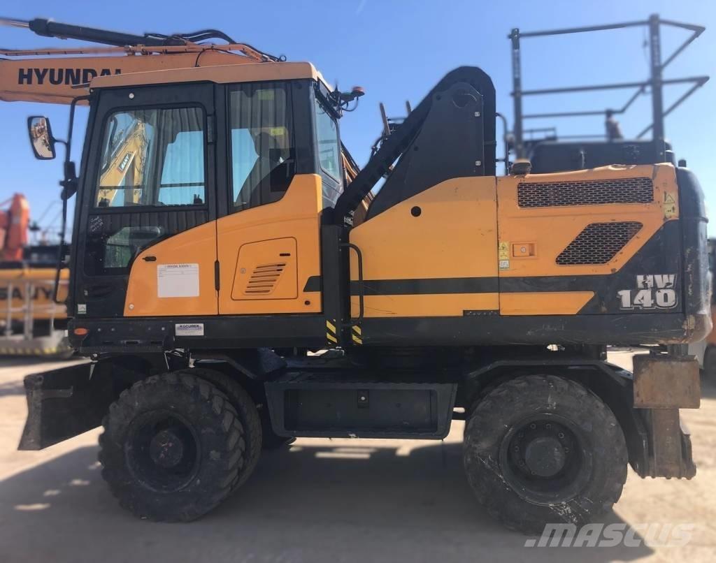 Hyundai HW140 Wheeled excavators